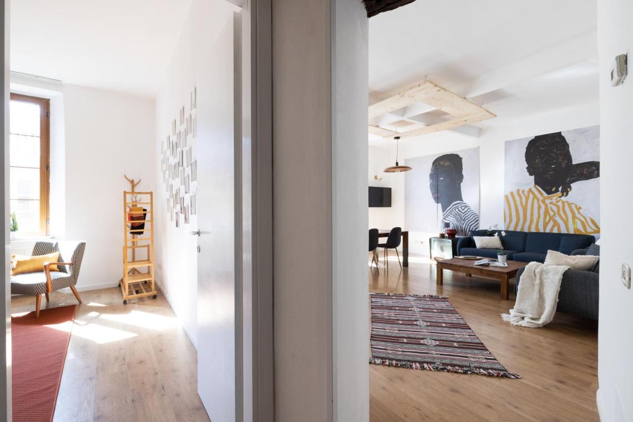 Apartament Casanina - The House Of Travelers Como Zewnętrze zdjęcie