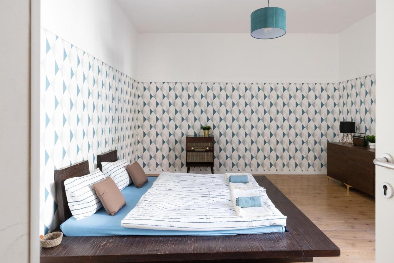 Apartament Casanina - The House Of Travelers Como Zewnętrze zdjęcie
